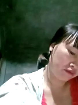 Snapshot of maple694 chatting on October 19, 1:46 pm maple694 online show from October 19, 1:46 pm