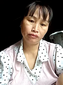 Snapshot of maple694 chatting on October 7, 3:55 am maple694 online show from October 7, 3:55 am