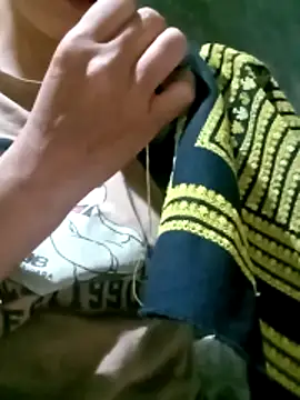 Snapshot of maple694 chatting on October 18, 1:36 pm maple694 online show from October 18, 1:36 pm