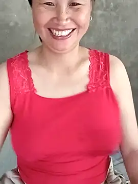 Snapshot of maple694 chatting on October 3, 2:16 am maple694 online show from October 3, 2:16 am