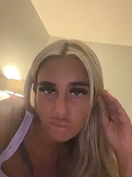 EllieMaeBaby online show from September 19, 7:24 pm