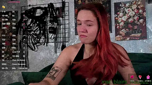 Snapshot of the_high_priestess chatting on October 2, 5:12 am the high priestess online show from October 2, 5:12 am