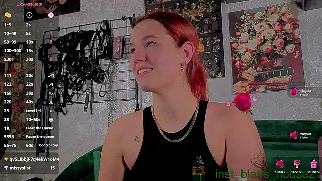 Snapshot of the_high_priestess chatting on October 11, 5:23 am the high priestess online show from October 11, 5:23 am