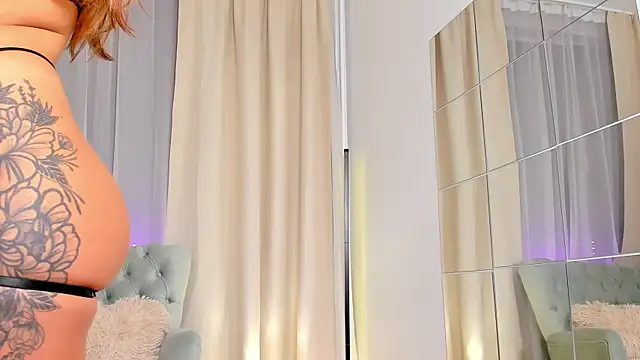 Snapshot of _xhotbaby chatting on October 28, 9:26 am xhotbaby online show from October 28, 9:26 am