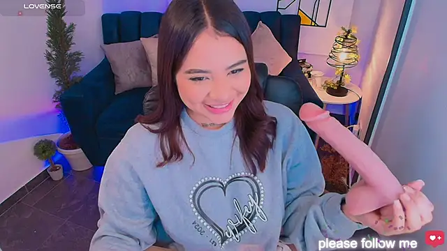 nicemiiaa7  online show from December 1, 8:40 am