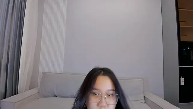 yoon shin online show from November 17, 4:24 am