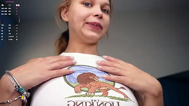 Snapshot of OdellaGillingham chatting on September 24, 6:40 pm OdellaGillingham online show from September 24, 6:40 pm