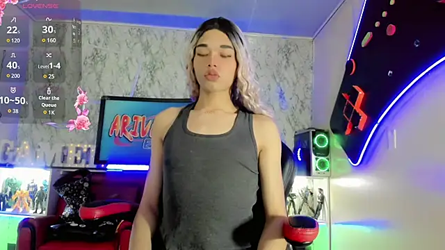 Madison Mujica online show from October 13, 11:24 am