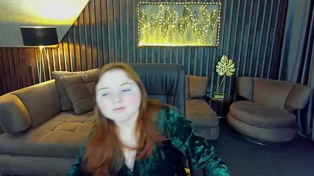 KattyRose8 online show from April 13, 5:42 am