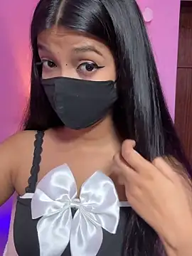 Neha18 online show from June 18, 2:22 pm