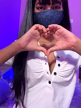 Neha18 online show from October 24, 1:51 pm