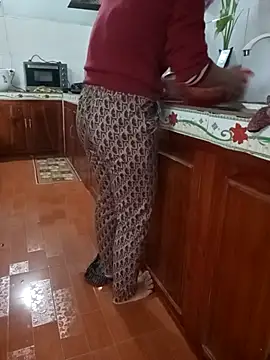 Sweet-Berry89 online show from November 1, 4:05 am