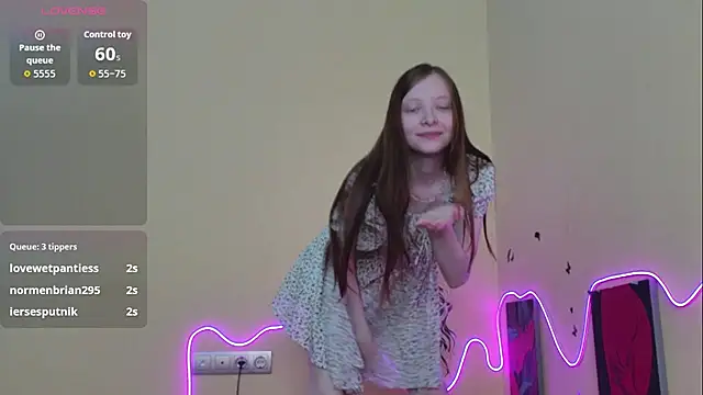 Snapshot of AliceHaris chatting on October 11, 5:23 am AliceHaris online show from October 11, 5:23 am