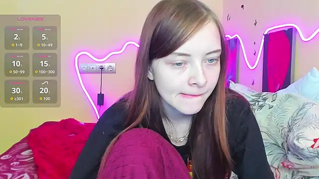 Snapshot of AliceHaris chatting on September 14, 3:04 am AliceHaris online show from September 14, 3:04 am