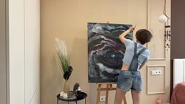 daniellia  online show from November 24, 12:18 pm