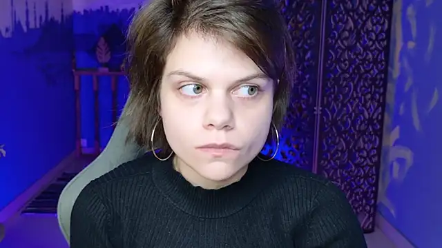 Snapshot of EllieMurler chatting on September 28, 9:14 am EllieMurler online show from September 28, 9:14 am