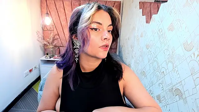 Kiara Cruz   online show from March 3, 8:37 pm