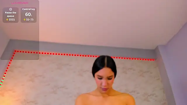 Martina Aldana online show from October 31, 1:04 pm