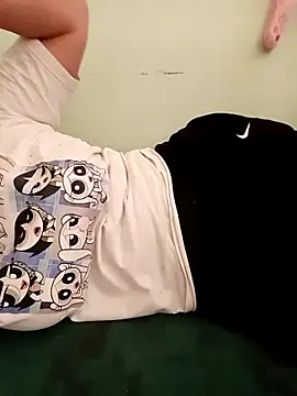 Mroma89six online show from November 7, 1:28 pm