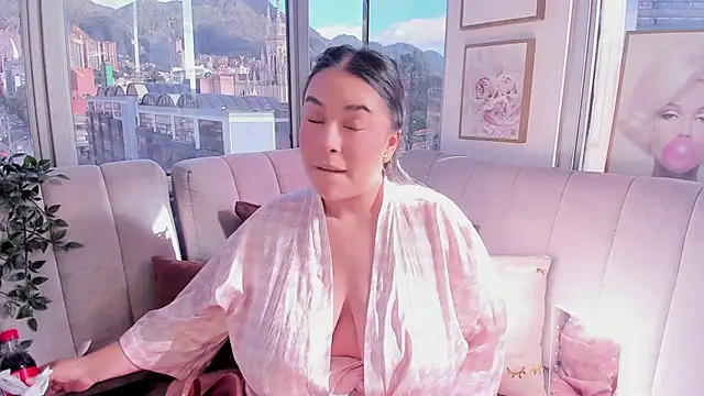 Zoey thompson online show from September 20, 8:40 pm