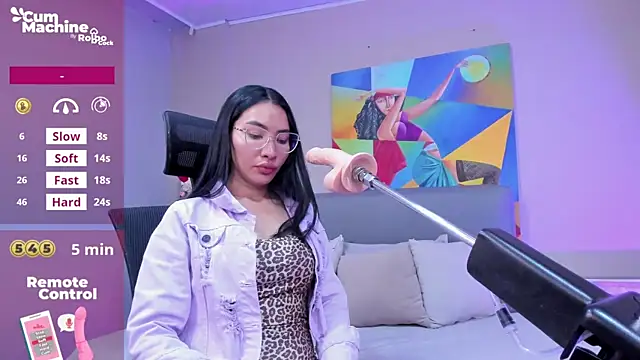 Snapshot of lucyy_liiuu chatting on September 27, 1:51 pm lucyy liiuu online show from September 27, 1:51 pm