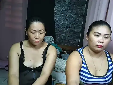 Snapshot of hotpinay_sweet85 chatting on October 29, 2:16 am hotpinay sweet85 online show from October 29, 2:16 am