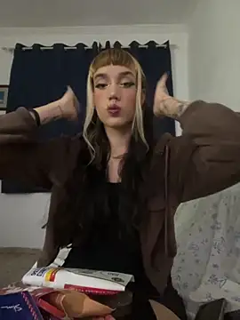 Snapshot of virtualgirlbr chatting on September 30, 6:52 am virtualgirlbr online show from September 30, 6:52 am