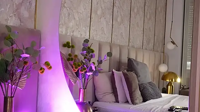 Snapshot of LEXY_EVE chatting on October 29, 5:34 am LEXY EVE online show from October 29, 5:34 am