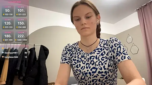 AudreyHammond online show from September 29, 4:01 pm