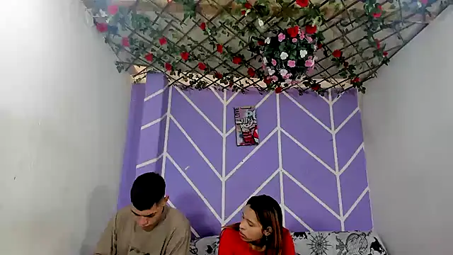 lau and boys18 online show from November 3, 2:21 pm