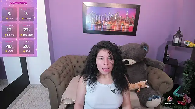 Snapshot of angelita_martins chatting on October 25, 3:36 am angelita martins online show from October 25, 3:36 am