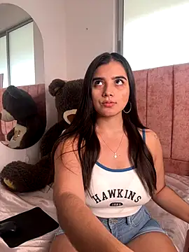 Snapshot of salomecute21 chatting on October 28, 11:49 am salomecute21 online show from October 28, 11:49 am