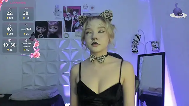 Snapshot of JuliethMoss chatting on October 27, 8:58 pm JuliethMoss online show from October 27, 8:58 pm