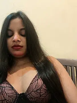 Maahhii 2 online show from November 28, 7:50 pm