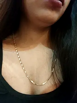 Snapshot of Maahhii_2 chatting on October 26, 10:38 pm Maahhii 2 online show from October 26, 10:38 pm