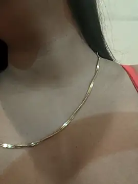 Snapshot of Maahhii_2 chatting on October 31, 1:07 am Maahhii 2 online show from October 31, 1:07 am