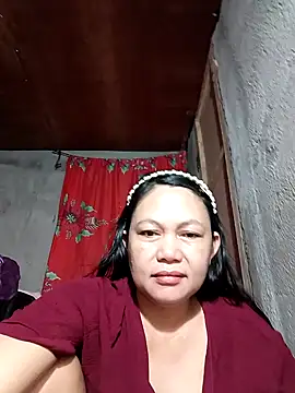 Snapshot of Everleigh_mom chatting on September 26, 7:33 pm Everleigh mom online show from September 26, 7:33 pm