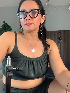 Snapshot of kataleya_29 chatting on October 14, 8:22 pm kataleya 29 online show from October 14, 8:22 pm