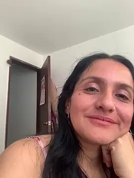 Snapshot of kataleya_29 chatting on October 7, 4:11 pm kataleya 29 online show from October 7, 4:11 pm