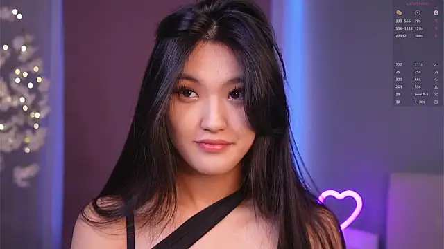 FancyEsten online show from March 7, 7:37 am