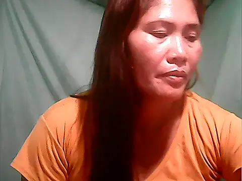 Snapshot of Juicy_69xx chatting on October 2, 1:49 pm Juicy 69xx online show from October 2, 1:49 pm