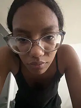 Valen1800 online show from February 27, 2:44 am