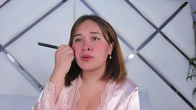 sara-lopez1 online show from September 19, 1:37 am