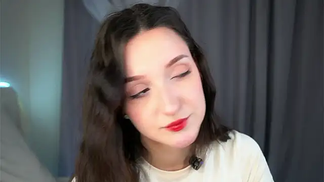 FalineBeacher online show from March 5, 1:34 am