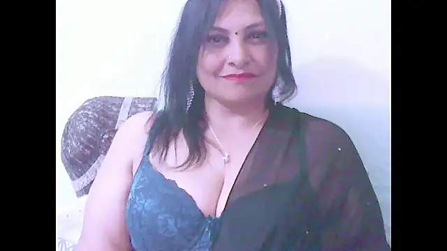 Indiansweetness77 online show from November 13, 8:46 am