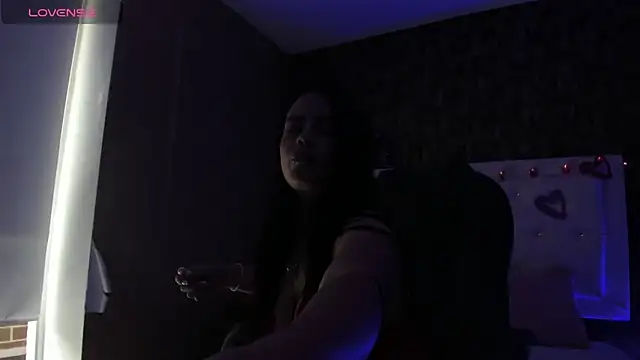 andrea  hills online show from September 27, 8:38 pm