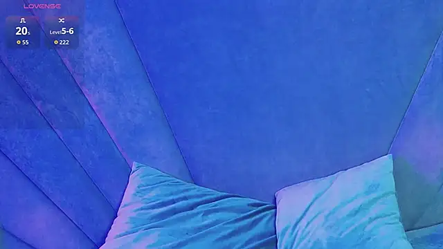 Snapshot of Evelisse chatting on September 28, 6:09 am Evelisse online show from September 28, 6:09 am