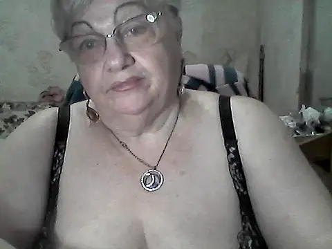 Snapshot of NatalieNorth chatting on October 13, 9:50 pm NatalieNorth online show from October 13, 9:50 pm