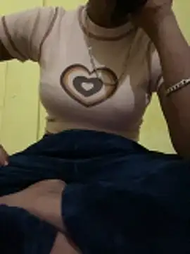 Snapshot of sakshi5533 chatting on October 18, 4:21 pm sakshi5533 online show from October 18, 4:21 pm