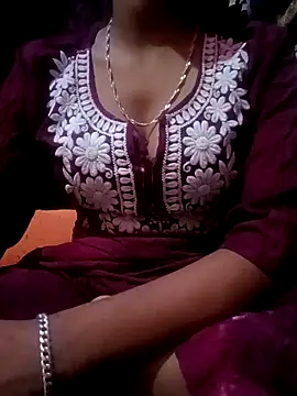 Snapshot of sakshi5533 chatting on September 18, 7:34 pm sakshi5533 online show from September 18, 7:34 pm